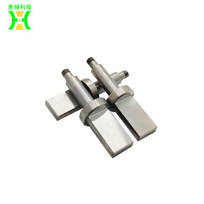 SS420 Nitriding Cavity Insert Injection Molding , Anticorrosive Medical Plastic Parts
