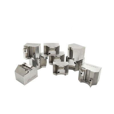 Dongguan Made Accuracy Front And Rear Cover Plastic Insert Molding Connector Parts